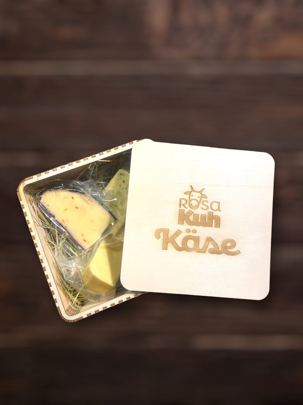 Exquisite Käsebox mit lange gereiftem Käse